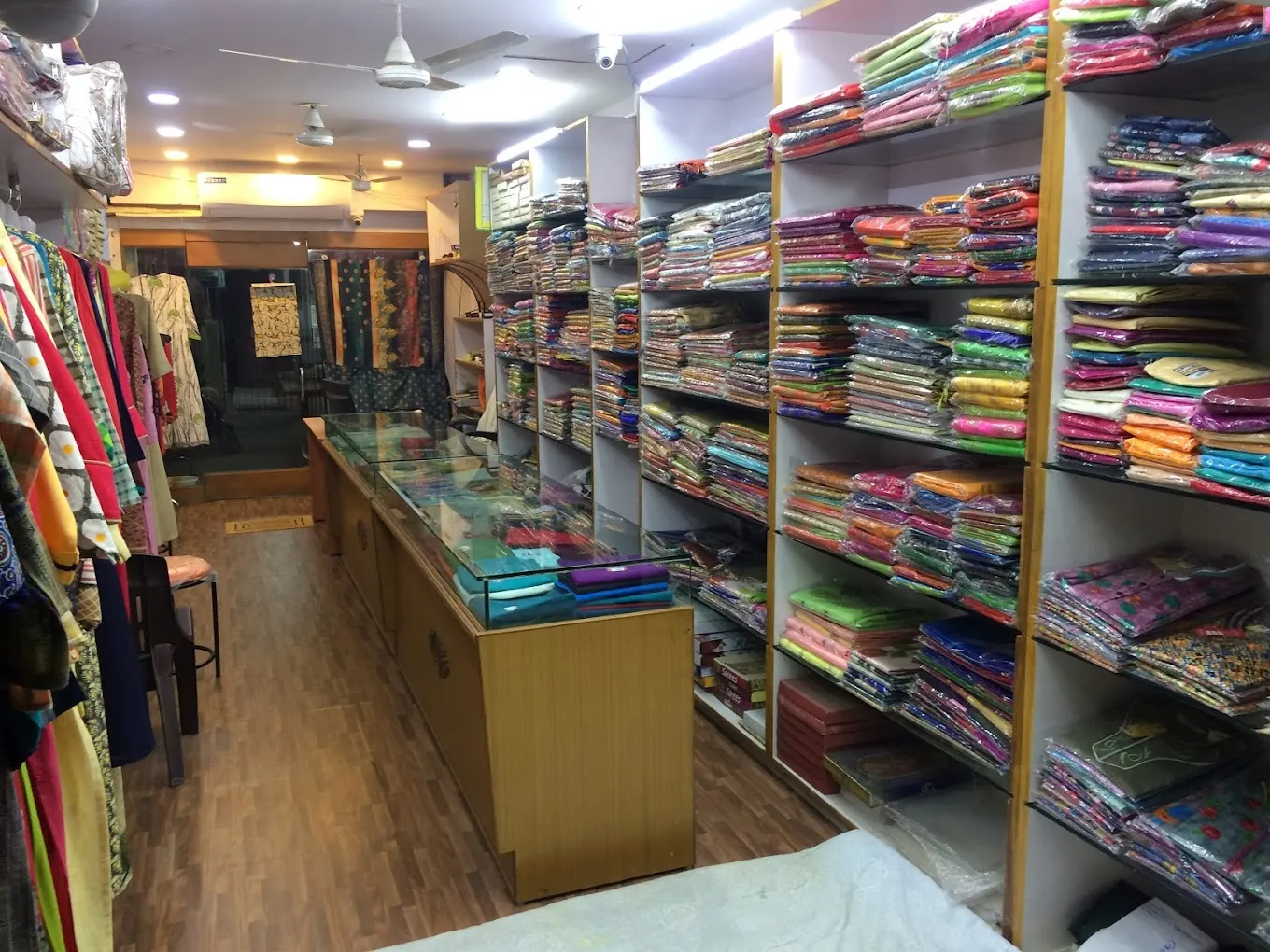 Pink Rose Handlooms & Sarees
